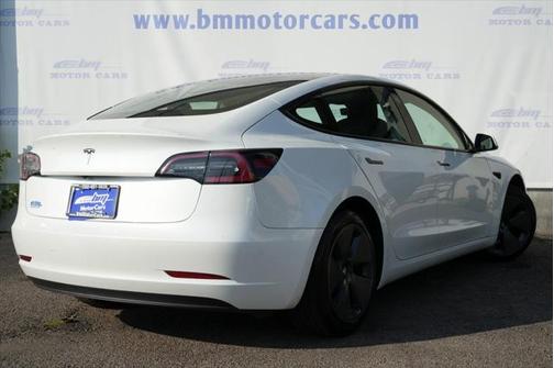 2023 Tesla Model 3 Standard Range
