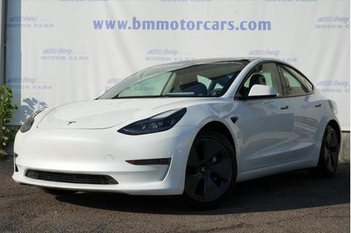 2023 Tesla Model 3 Standard Range