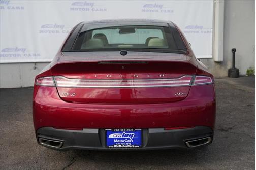 2015 Lincoln MKZ Hybrid Base