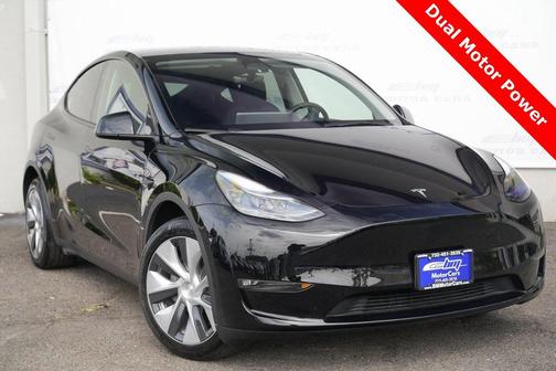 2023 Tesla Model Y Long Range