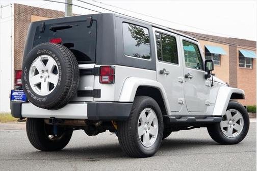 2010 Jeep Wrangler Unlimited Sahara