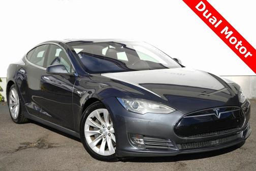 2016 Tesla Model S 70D