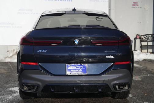 2023 BMW X6 xDrive40i
