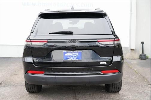 2022 Jeep Grand Cherokee Altitude