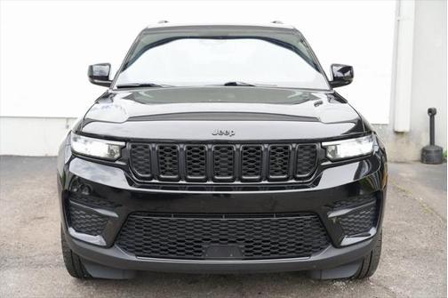 2022 Jeep Grand Cherokee Altitude