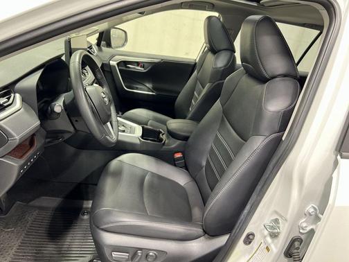 2023 Toyota RAV4 Limited