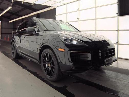 2021 Porsche Cayenne Turbo