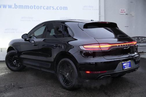2020 Porsche Macan Base