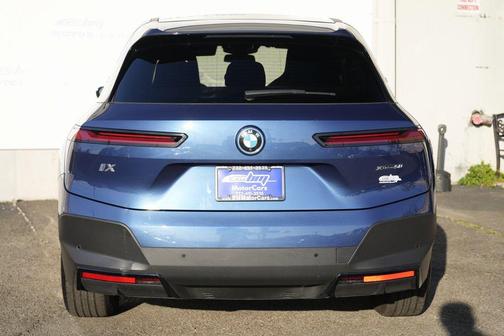 2022 BMW iX xDrive50