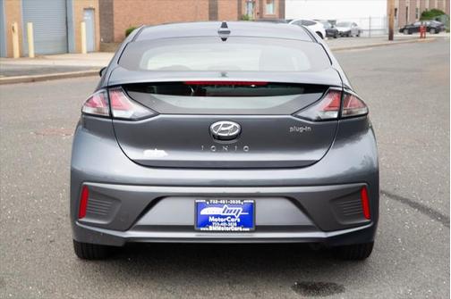 2020 Hyundai IONIQ Plug-In Hybrid SE