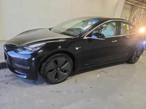 2018 Tesla Model 3 Performance