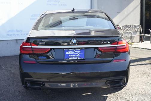 2019 BMW 750 i xDrive
