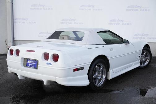 1992 Chevrolet Corvette Base