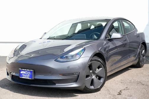 2022 Tesla Model 3 Long Range