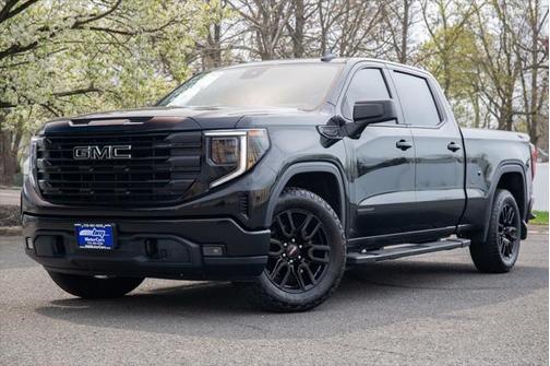 2022 GMC Sierra 1500 Elevation