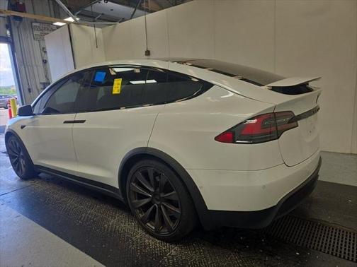 2022 Tesla Model X Plaid