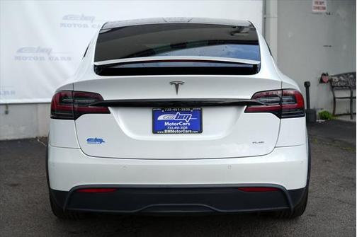 2022 Tesla Model X Plaid