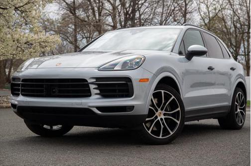 2022 Porsche Cayenne Base