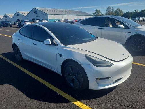 2023 Tesla Model 3 Standard Range