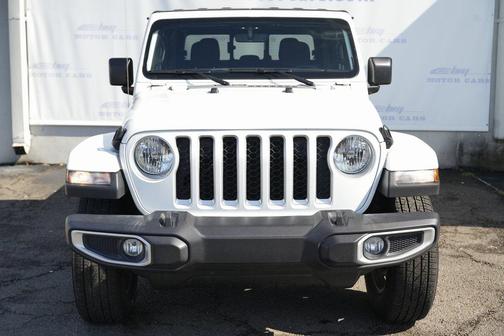 2023 Jeep Gladiator Overland