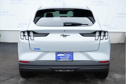 2022 Ford Mustang Mach-E Select