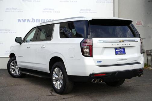2023 Chevrolet Suburban Premier