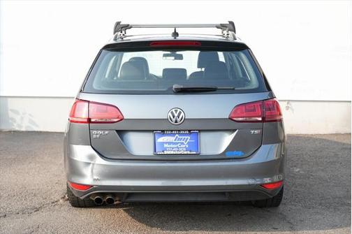 2017 Volkswagen Golf SportWagen TSI SE