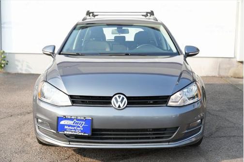 2017 Volkswagen Golf SportWagen TSI SE
