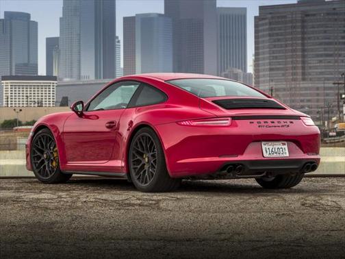 2016 Porsche 911 Carrera GTS