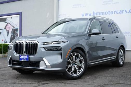 2025 BMW X7 xDrive40i