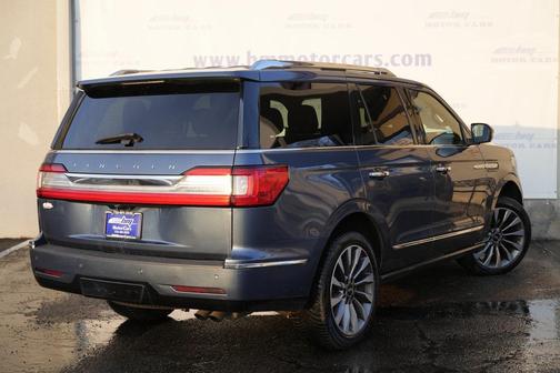 2019 Lincoln Navigator Select