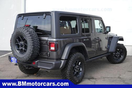 Granite Crystal Metallic Clearcoat 2025 Jeep Wrangler 4xe Willys