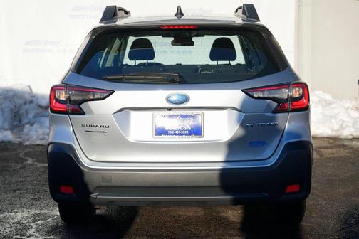 2023 Subaru Outback Base