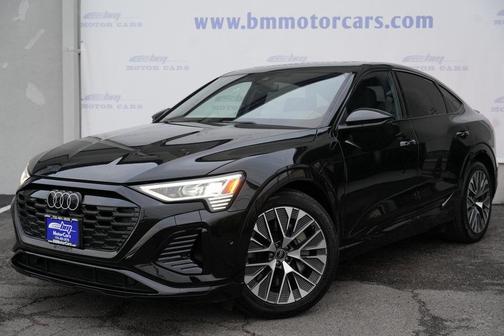 2024 Audi Q8 e-tron Premium Plus