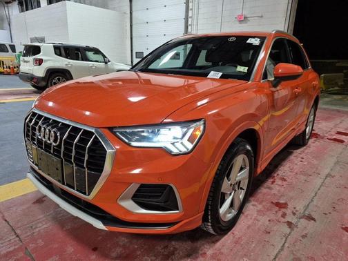 2022 Audi Q3 Premium Plus