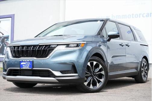 2024 Kia Carnival EX