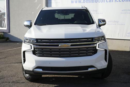 Summit White 2023 Chevrolet Suburban Premier
