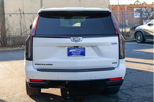 2021 Cadillac Escalade ESV Sport