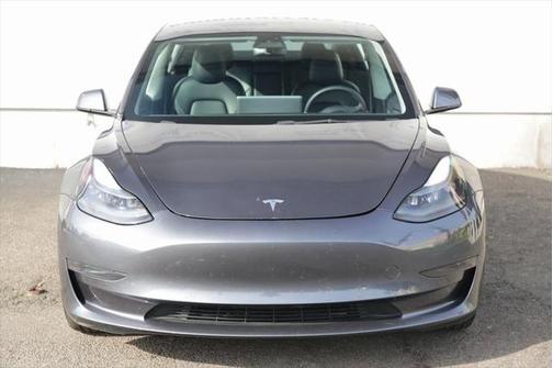 2022 Tesla Model 3 Standard Range