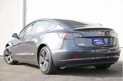 2022 Tesla Model 3 Standard Range