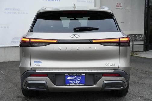 2022 INFINITI QX60 Luxe