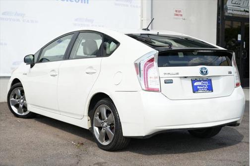 2013 Toyota Prius Three