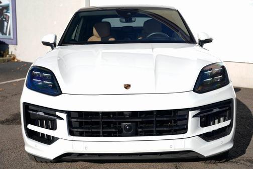 2024 Porsche Cayenne S