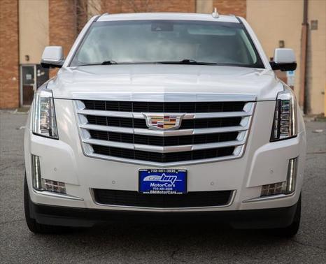 2019 Cadillac Escalade Luxury