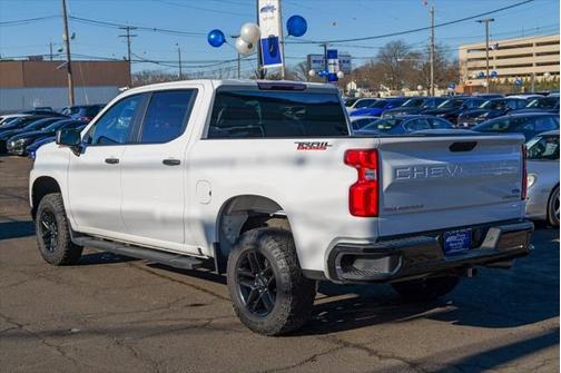 2021 Chevrolet Silverado 1500 Custom Trail Boss
