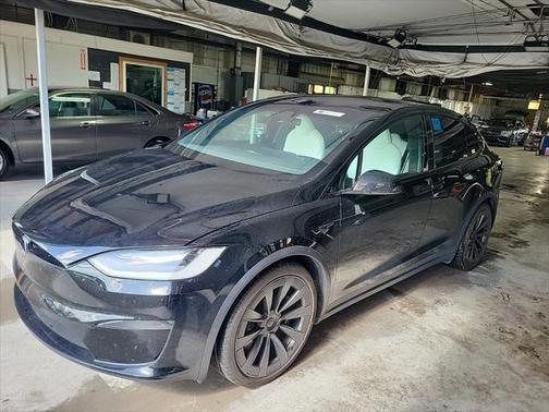 2022 Tesla Model X Base