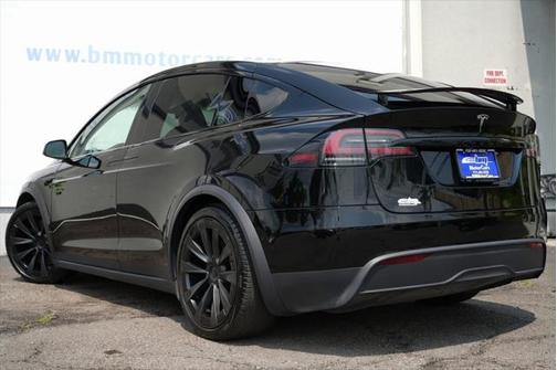 2022 Tesla Model X Base