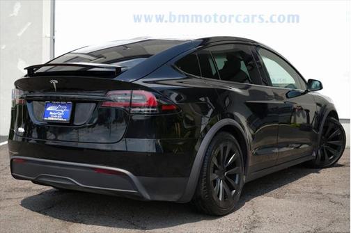 2022 Tesla Model X Base