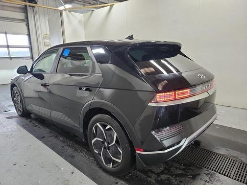 2022 Hyundai IONIQ 5 SEL