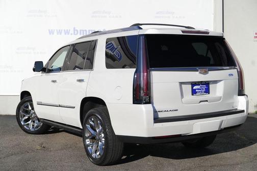 2016 Cadillac Escalade Premium
